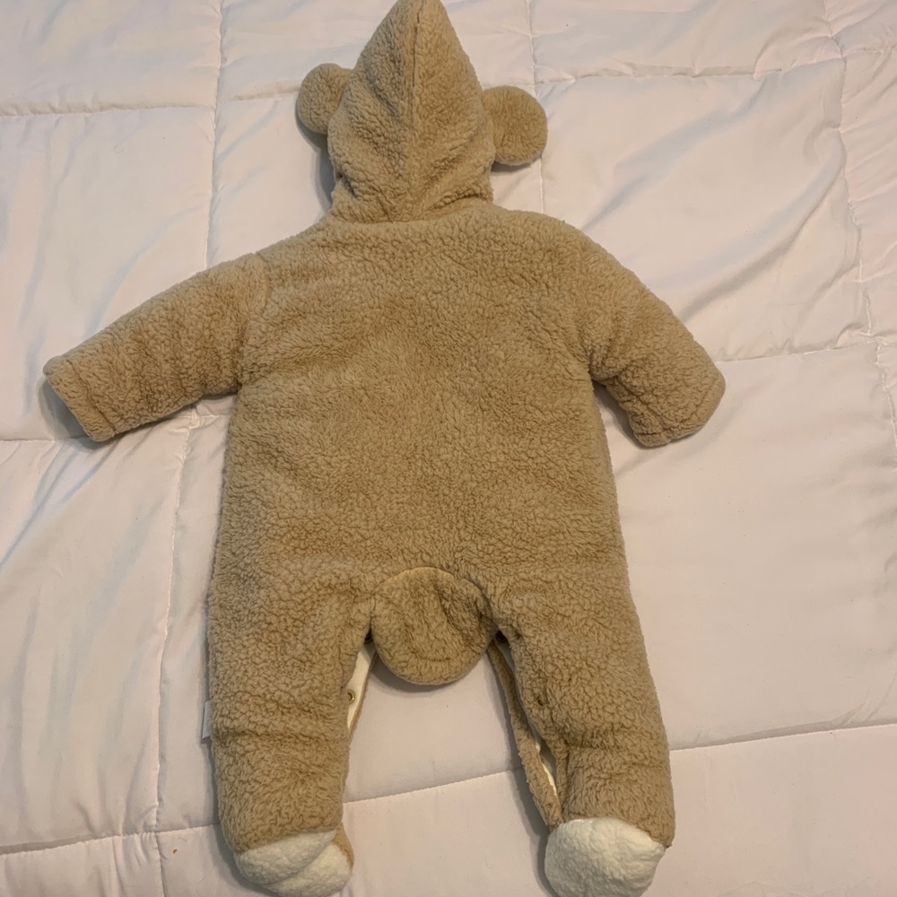 ๐ Unisex Teddy Onesie - Picture 3 of 3